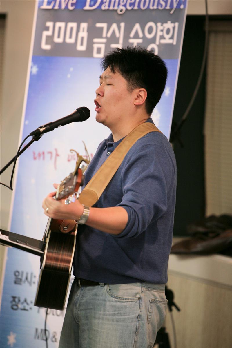 IMG_9039 (Custom).jpg